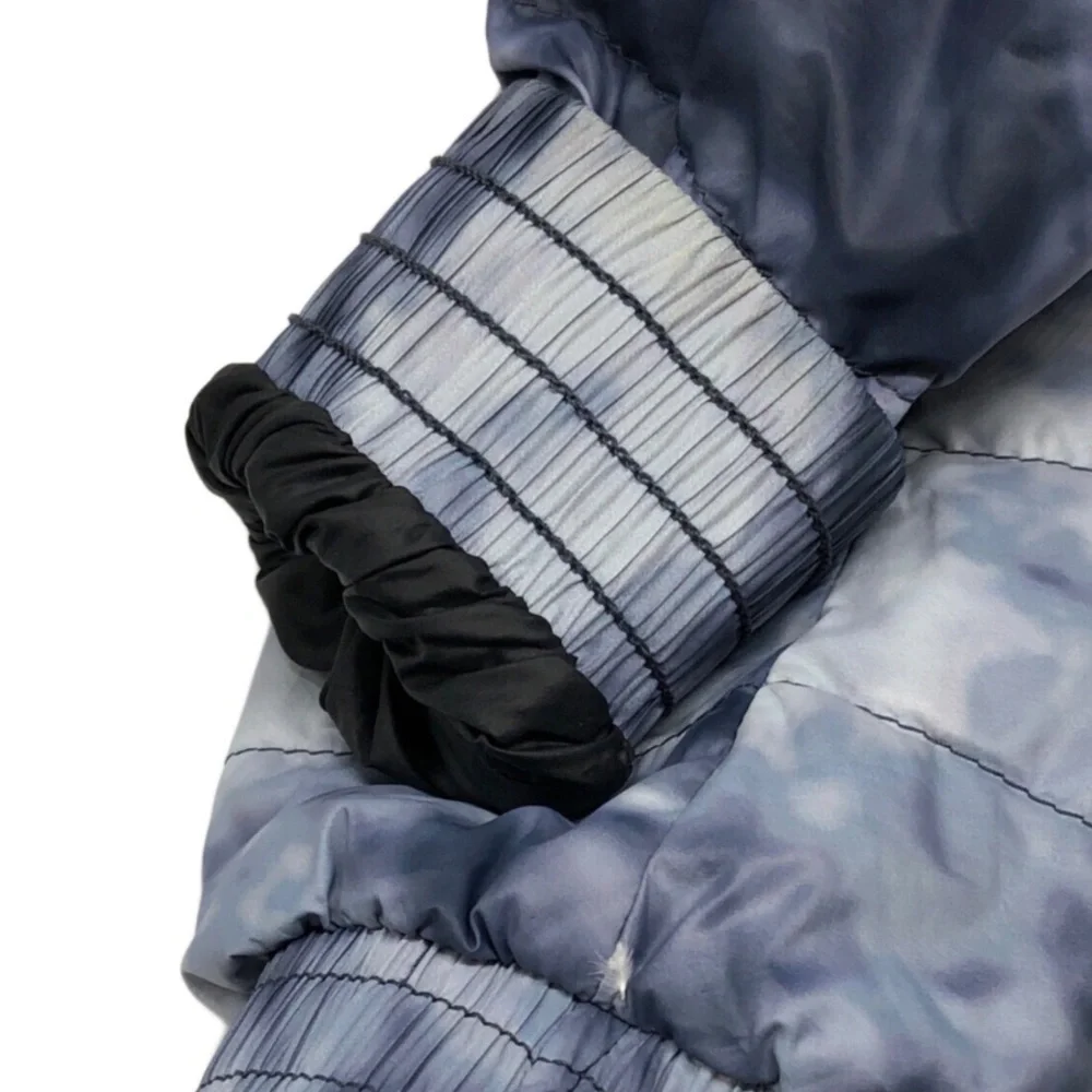 Canada Goose Richmond Women's Blue Down Puffer Zip Up Jacket Coat Haze Print M - Picture 7 of 16